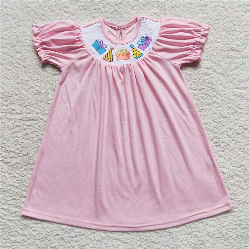8.2 RTS NO MOQ Summer Baby Girls Dresses GSD0435 Birthday Smocked Pink Dresses