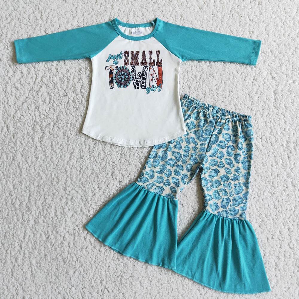5.17 RTS NO MOQ Baby Girls Long Sleeve Sets 6 A17-13 Just A Small Western Town Leopard Bell Sets