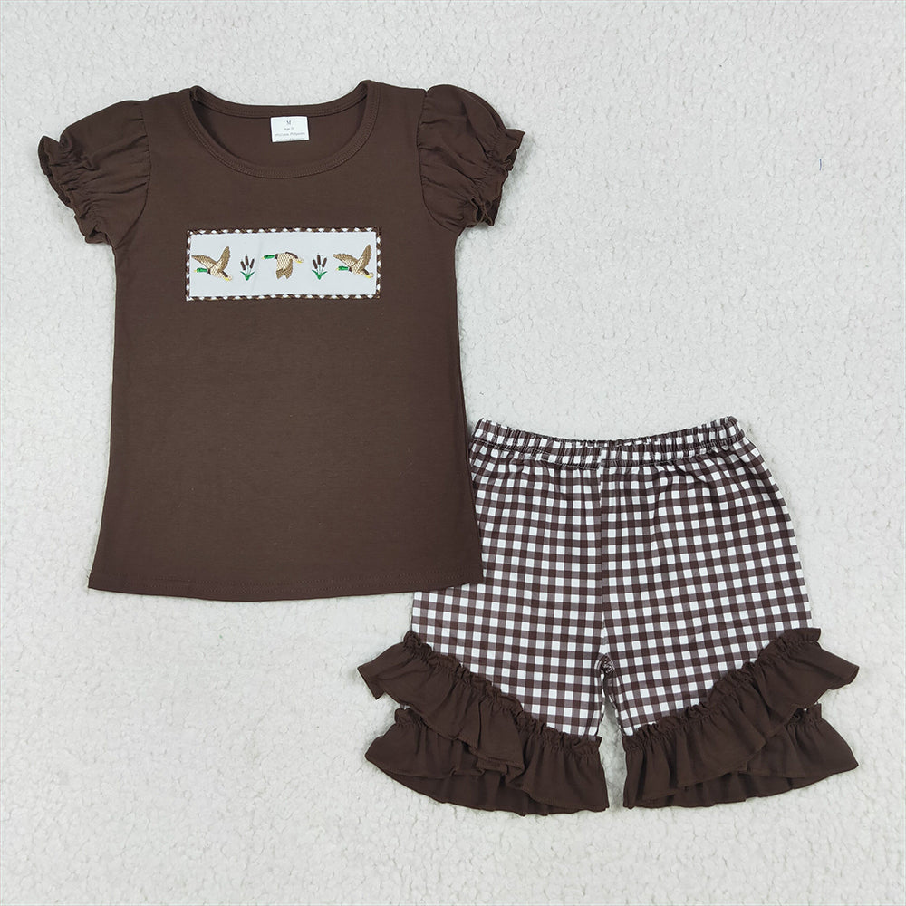 7.15 RTS NO MOQ Baby Girls Summer Sets GSSO2672 Brown Short Ruffle Sleeves Ducks Top Short Sets
