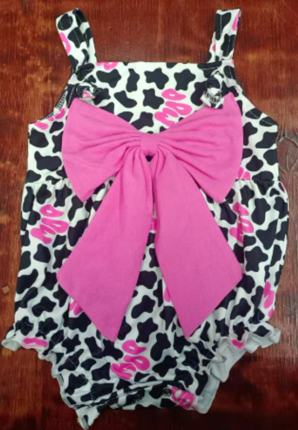 4.25 Preorder moq 5 Baby Girls Strap Pink Bow Cow Print Ruffle Rompers