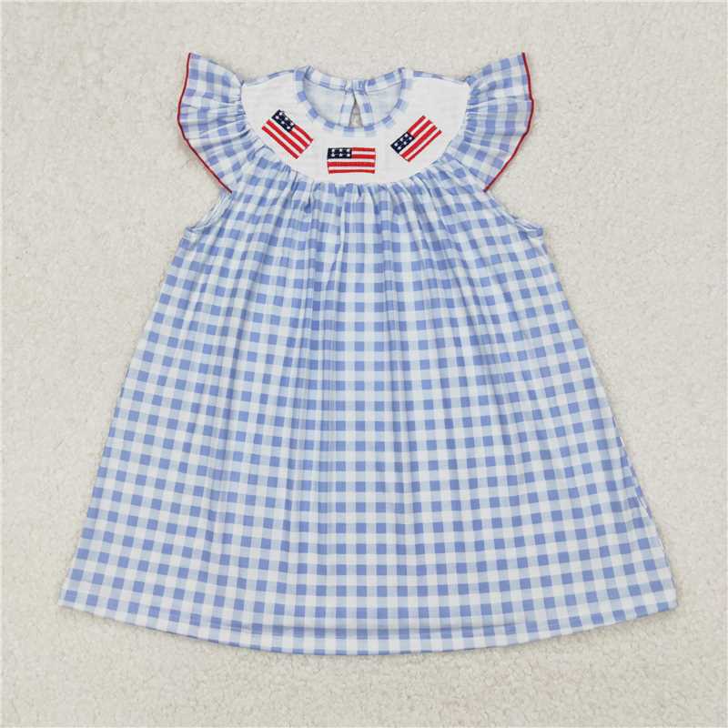 RTS NO MOQ Summer Baby Girls Dresses GSD1817 Smocked Baby Girls 4th Of July Flags Knee Length Dresses