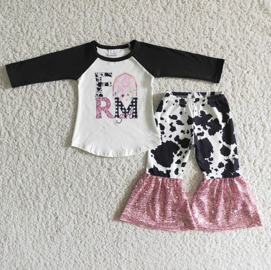 6 A6-15 Girl Farm Set With Pink Sequin Ruffle