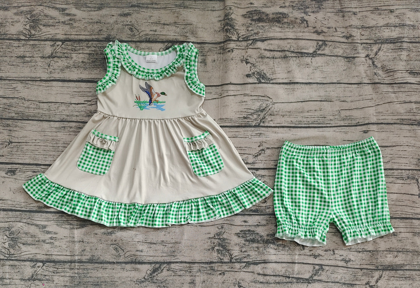 4.11  GSSO0848 Baby Girls Duck Green Checkered Tunic Top Shorts Clothes Sets Pre order