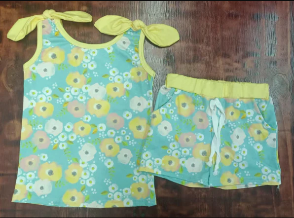 4.21 Preorder moq 5 Baby Girls Yellow Bows Sleeveless Flowers Top Pockets Short Set