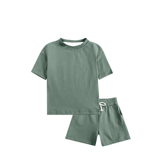 5.5 Preorder moq 5 Baby Boys Green Cotton Short Sleeves Top Pockets Shorts Sets