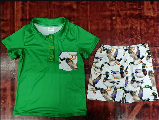 5.5 Preorder moq 5 Baby Boys Green Short Sleeves Button Pocket Top Ducks Shorts Set