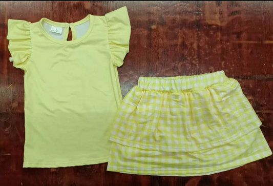 5.6 Preorder moq 5 Baby Girls Yellow Flutter Sleeves Top Plaid Skirts Set