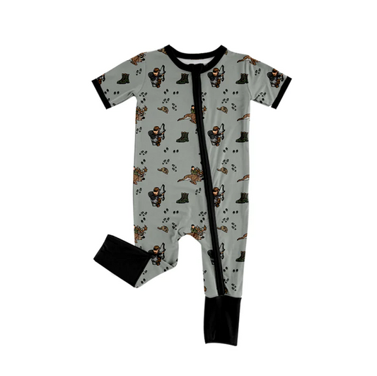 5.22 Preorder (moq 5)Baby Boys Gray Short Sleeves Boots Hunting Zipper Rompers