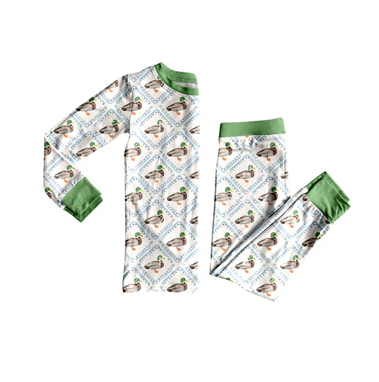 5.26 Preorder (moq 5)Baby Girls Long Sleeves Green Ducks Plaid Top Pant Pajamas Set