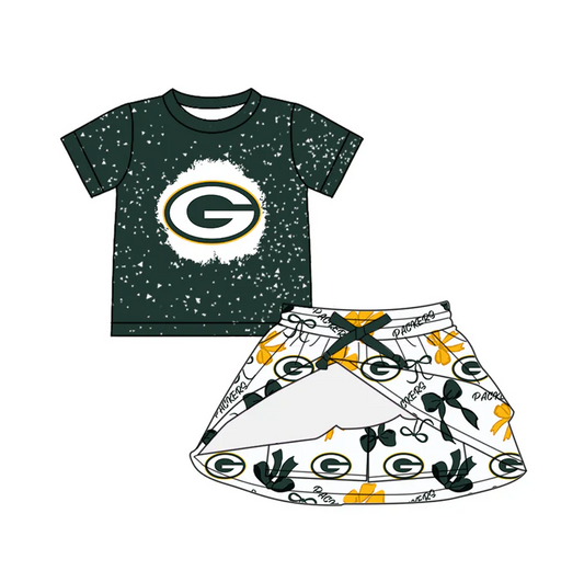 7.3 Preorder (moq 5)Baby Girls Green Short Sleeves G Top Bows Plaid G Skorts Team Set