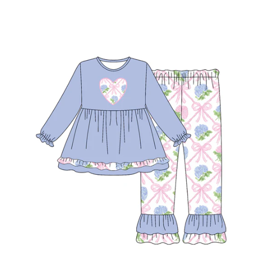 7.19  Preorder (moq 5)Baby Girls Lavender Long Ruffle Sleeves Flowers Bows Hearts Tunic Pants Set