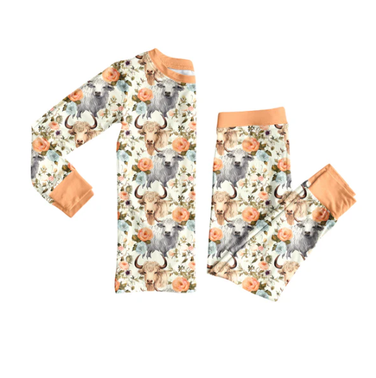 7.31 Preorder (moq 5)Baby Girls Highland Cows Floral Top Pant Pajamas Set