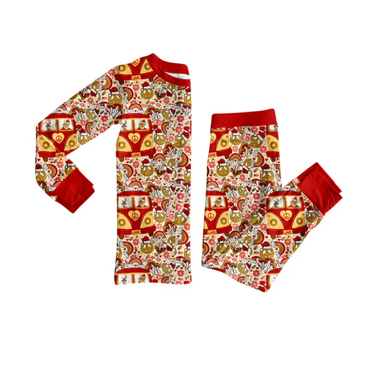 9.6 Preorder (moq 5)Baby Girls Green Face Christmas Bus Top Pant Pajamas Set