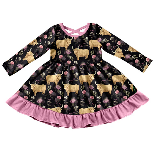 9.11 Baby Girls Highland Cow Ruffle Knee Length Dresses preorder(moq 5)