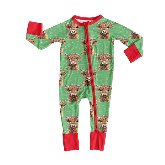 9.16 Preorder (moq 5)Baby Boys Lights Highland Cows Christmas Zipper Footie Rompers