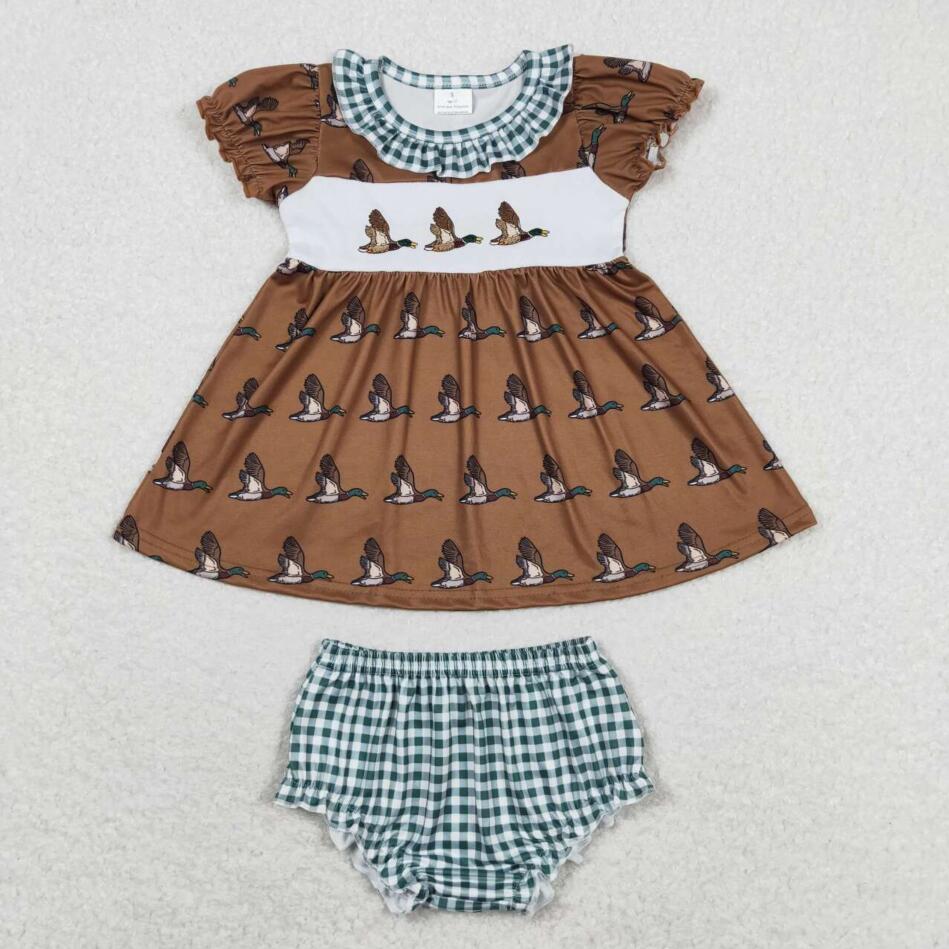 GBO0319 Summer Girls Embroidery Wild Duck Bummie Set