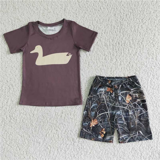 BSSO0011  Brown Duck Short Sleeve Green Shorts Set