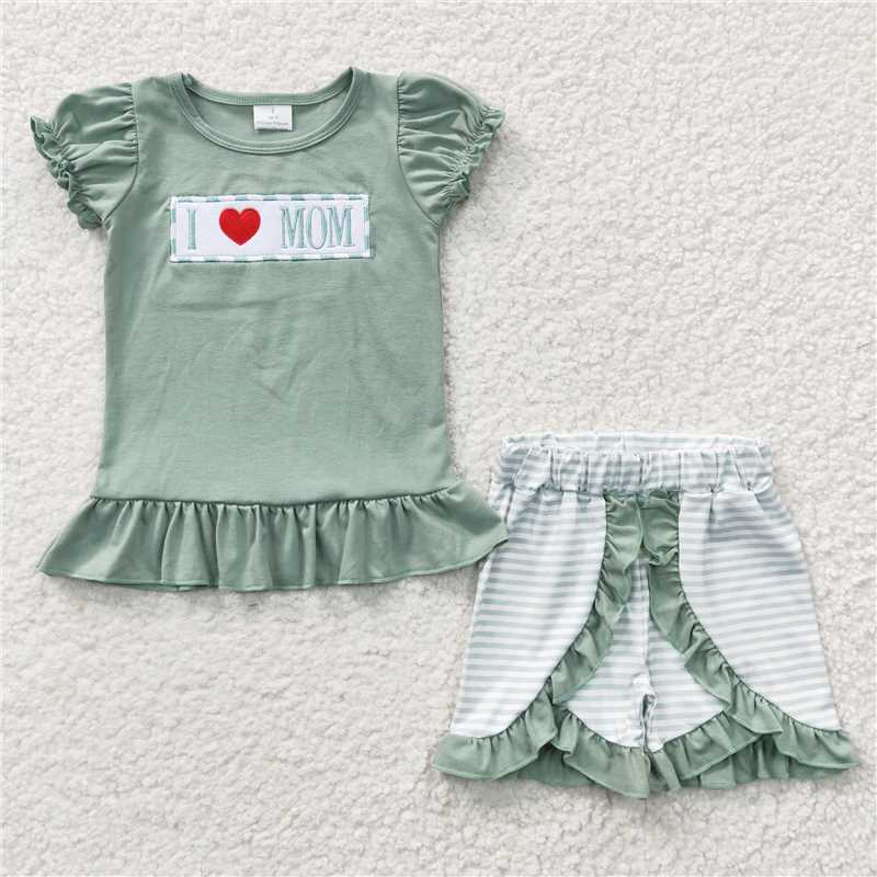 GSSO0189 Girls Embroidered Heart MOM Green Short Sleeve Shorts Set