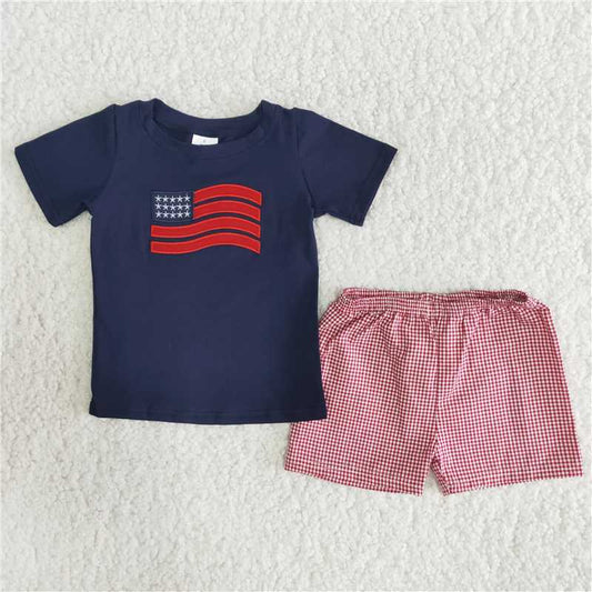 high quality boy embroidery flag outfit with seersucker shorts