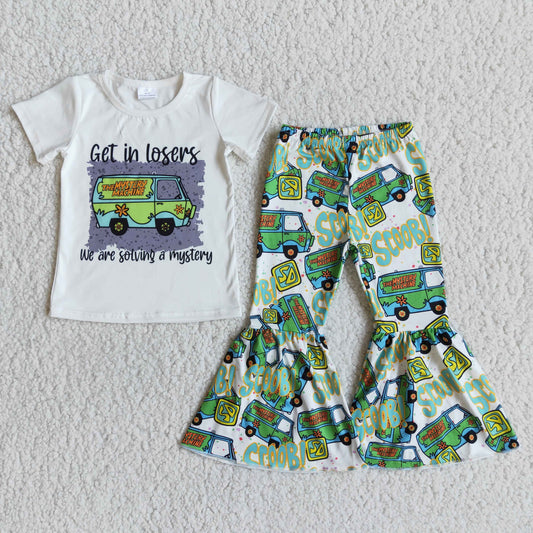 girl short sleeve outfit with bus print
