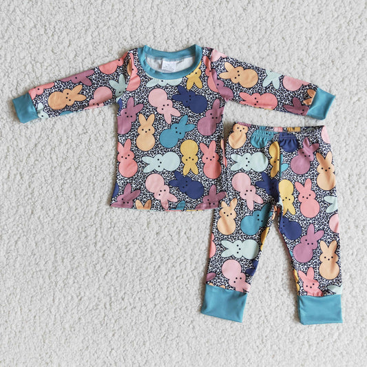 boy long sleeve pajamas set with bunny pattern