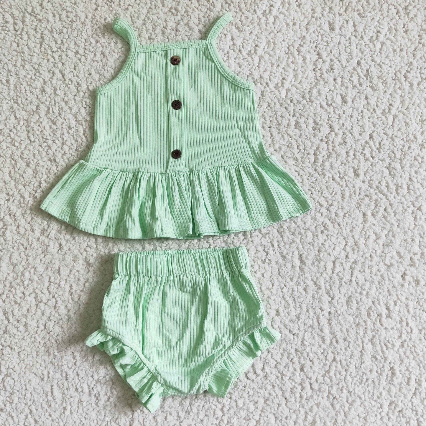 baby girls cotton sleeveless top and bummies set