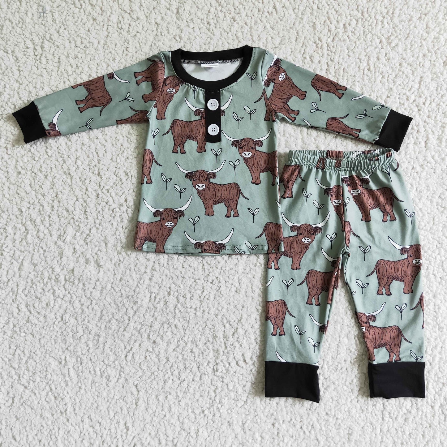 6 C11-23 boy long sleeve highland cow pattern pajamas set with buttons