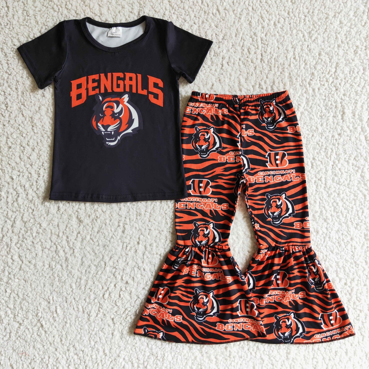 GSPO0187 girl summer black short sleeve shirt and orange bell pants outfit