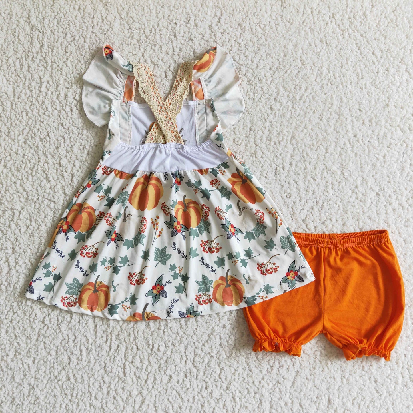 GSSO0125 fall pumpkin and flowers print short sleeve top with lace match orange cotton shorts